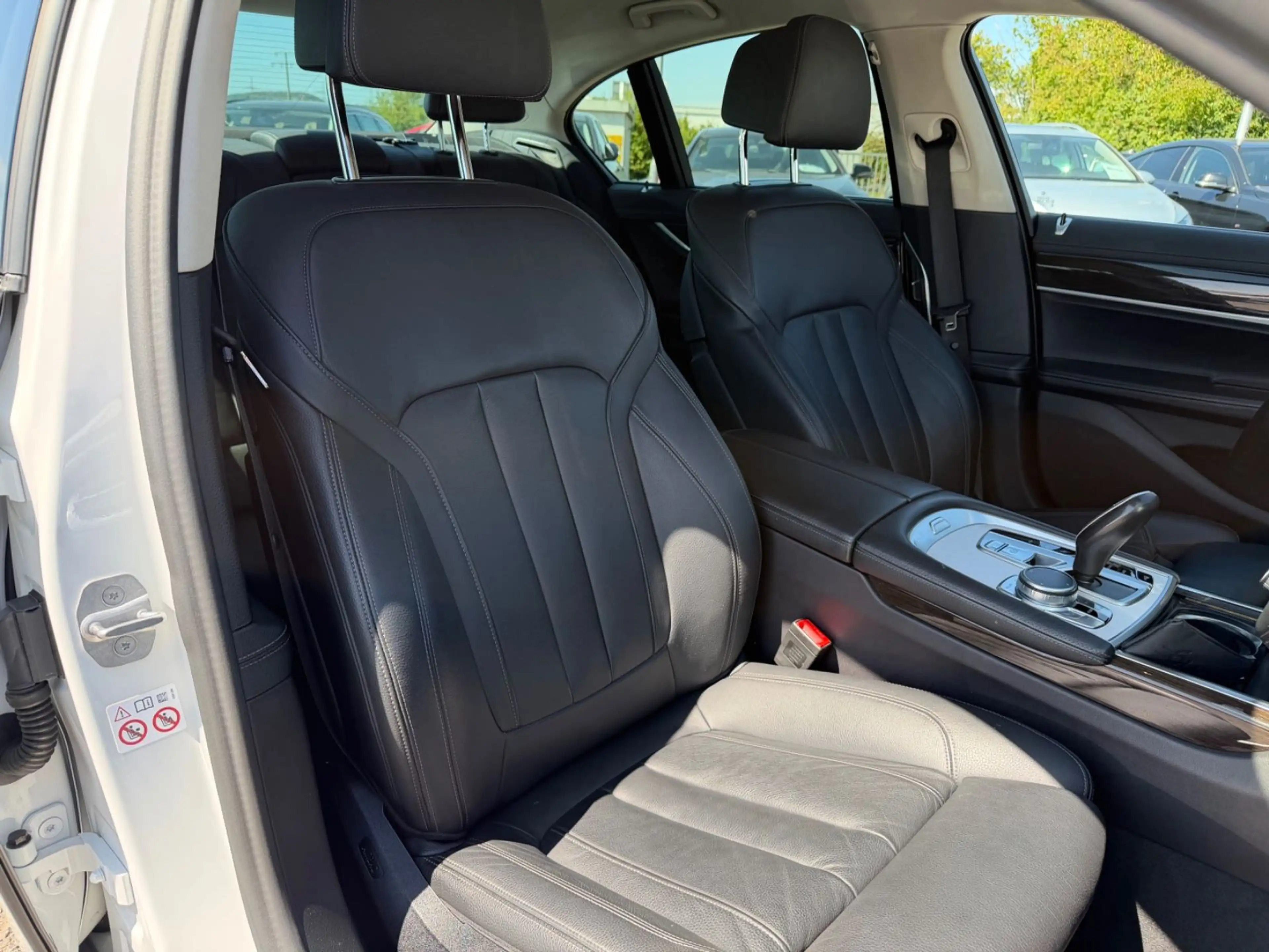 BMW 730 d xDrive Head Soft Navi Prof. Leder LED Keyle — photo 10