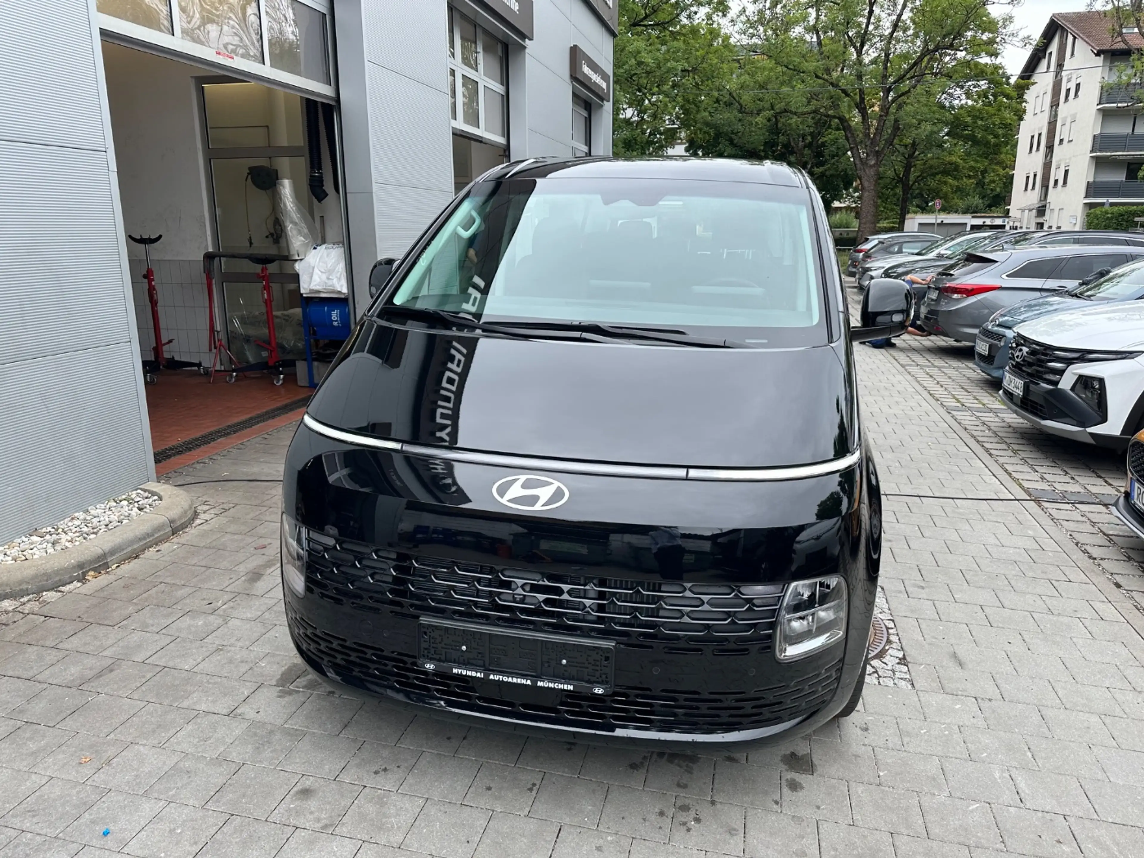 Hyundai STARIA 1.6 T-GDI 2WD Trend Klima SOFORT LIEFERBAR — photo 3