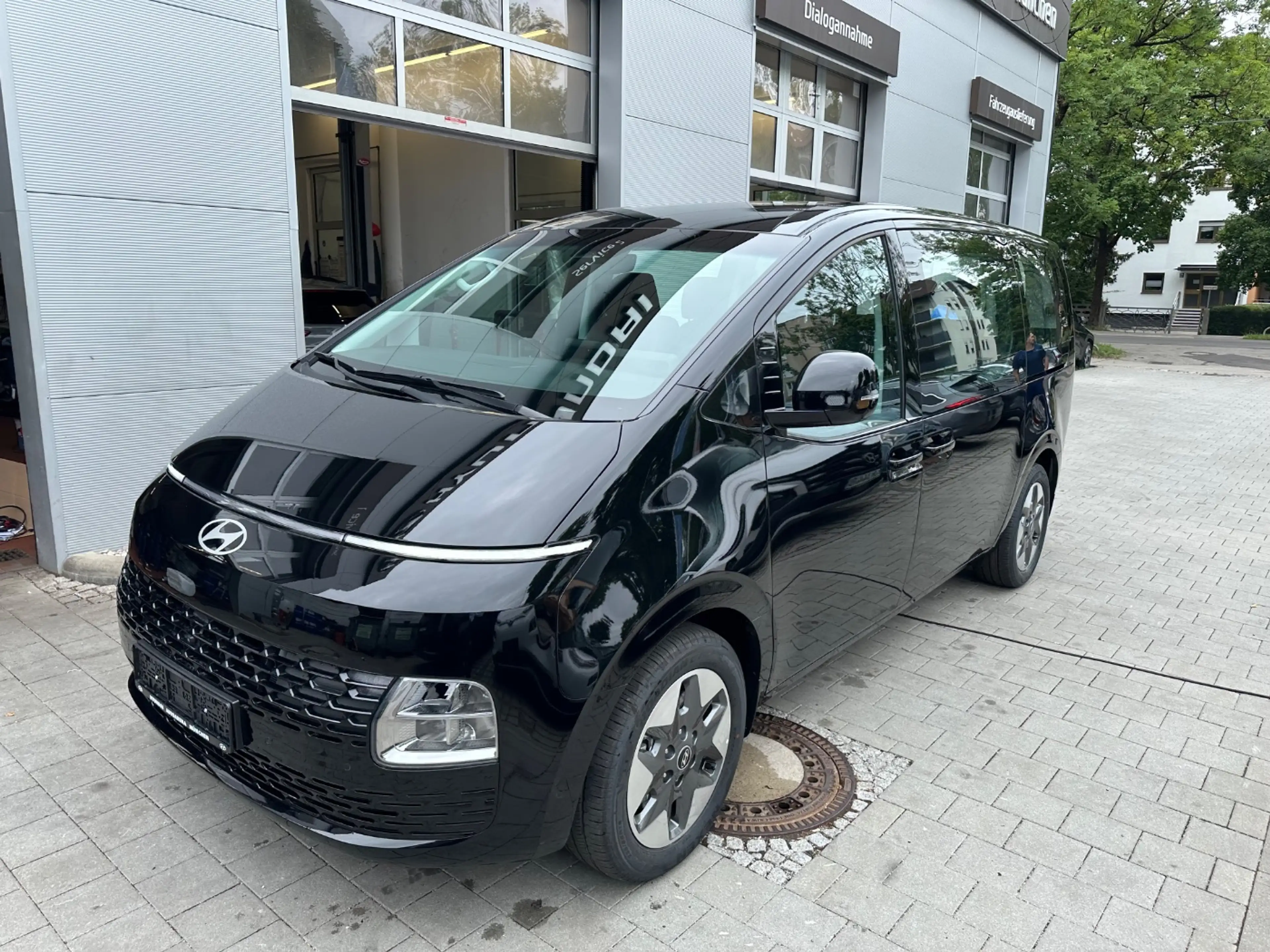 Hyundai STARIA 1.6 T-GDI 2WD Trend Klima SOFORT LIEFERBAR — photo 2
