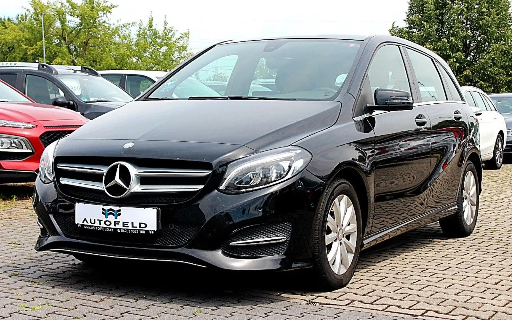 Mercedes-Benz B 220 d Style/SHEFT/NAVI/LED/BT/KLIMA/TEMP/ Negru - 1