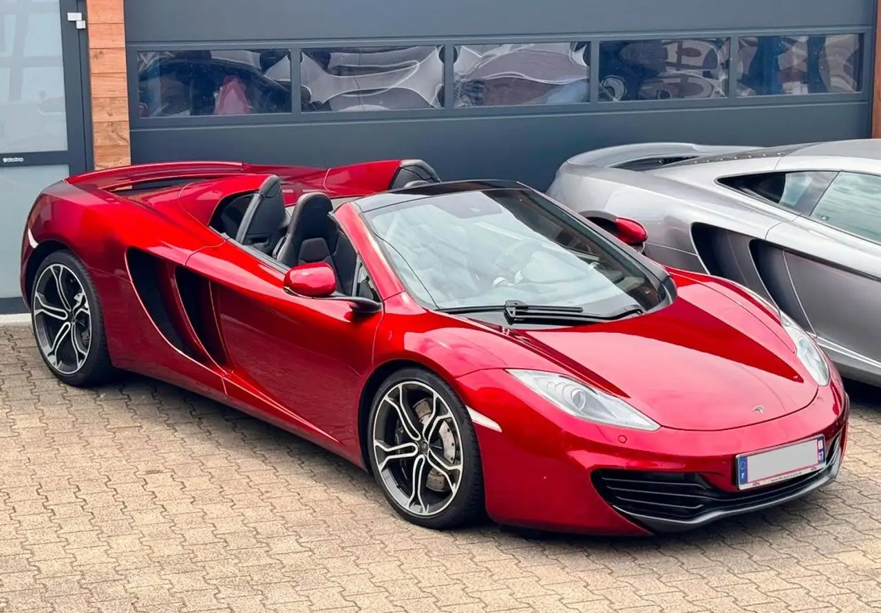 McLaren MP4-12C