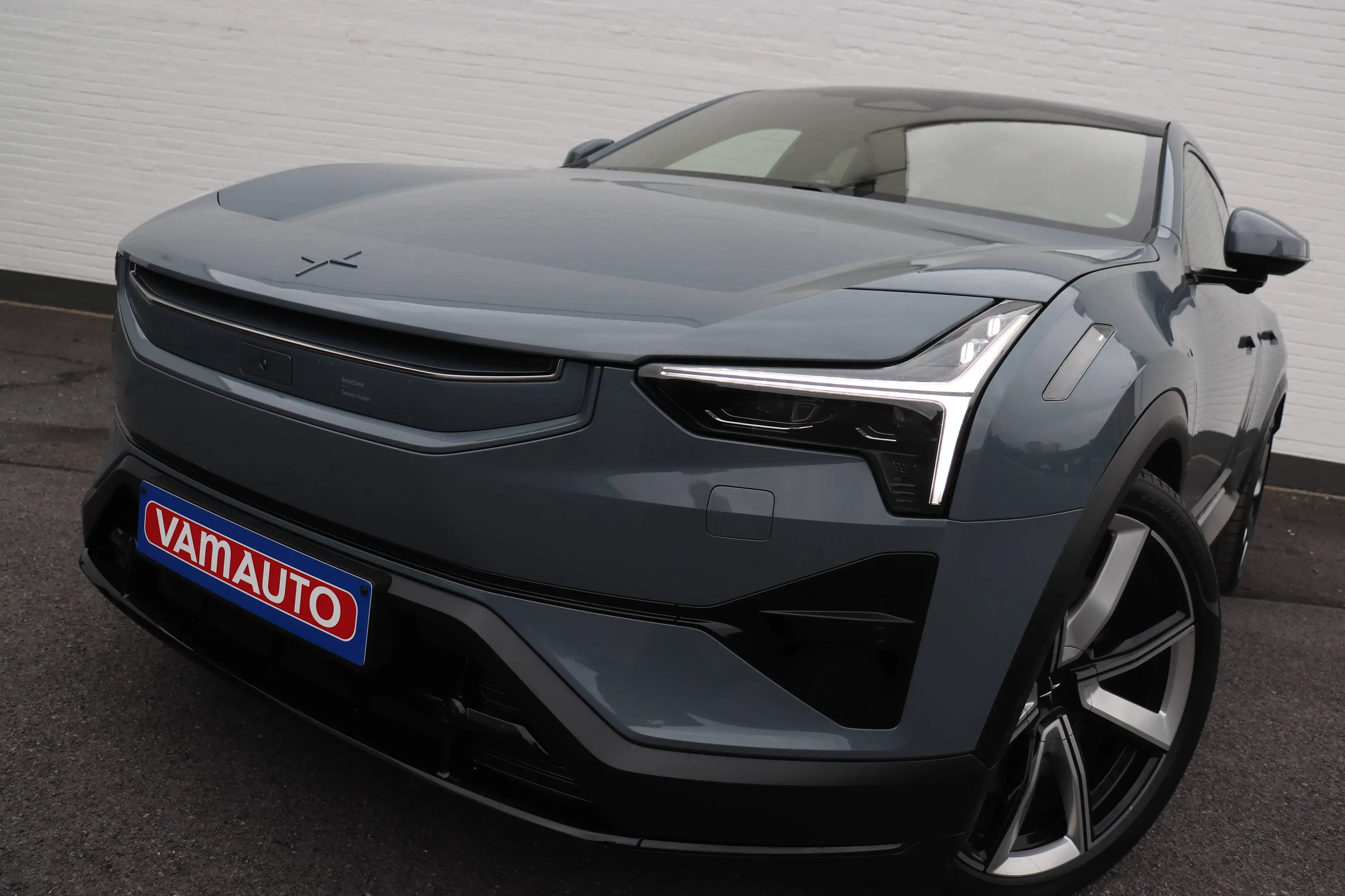 Polestar 3 Long range Dual motor 111 kWh - Nappa Leather Zinc/Plus & Pilot/Towbar/SOH=99% — photo 5