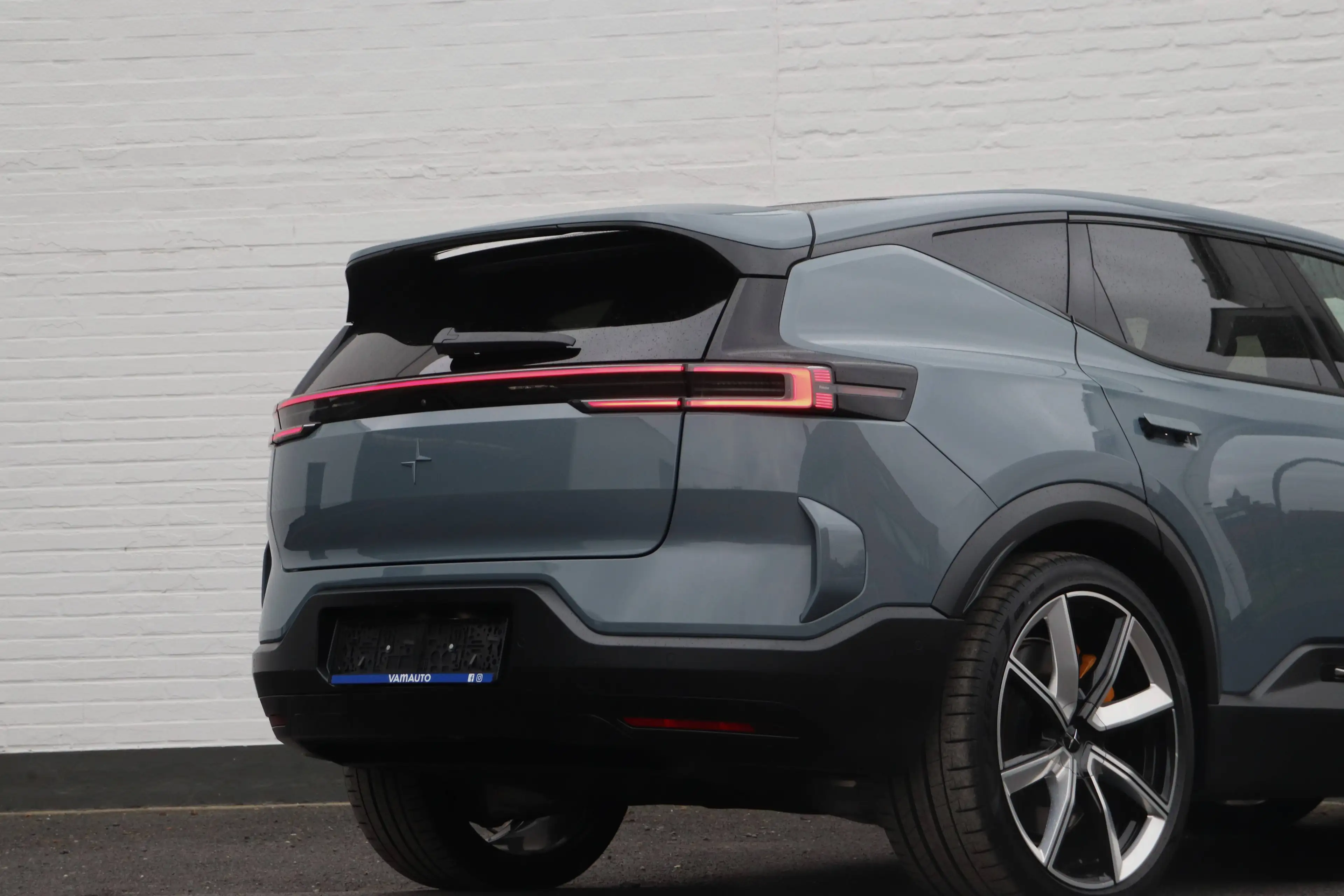 Polestar 3 Long range Dual motor 111 kWh - Nappa Leather Zinc/Plus & Pilot/Towbar/SOH=99% — photo 10