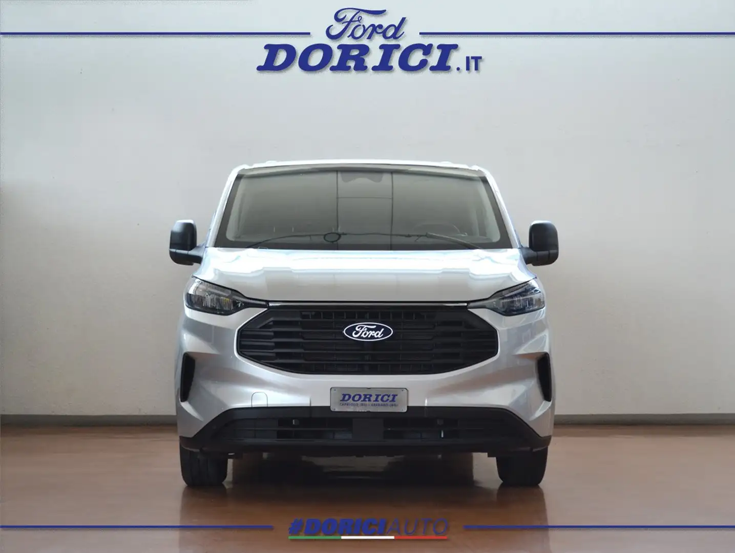 Ford Transit Custom L2H1 320 2.0 Ecoblue 136 CV M6 Trend + IVA Argento - 2