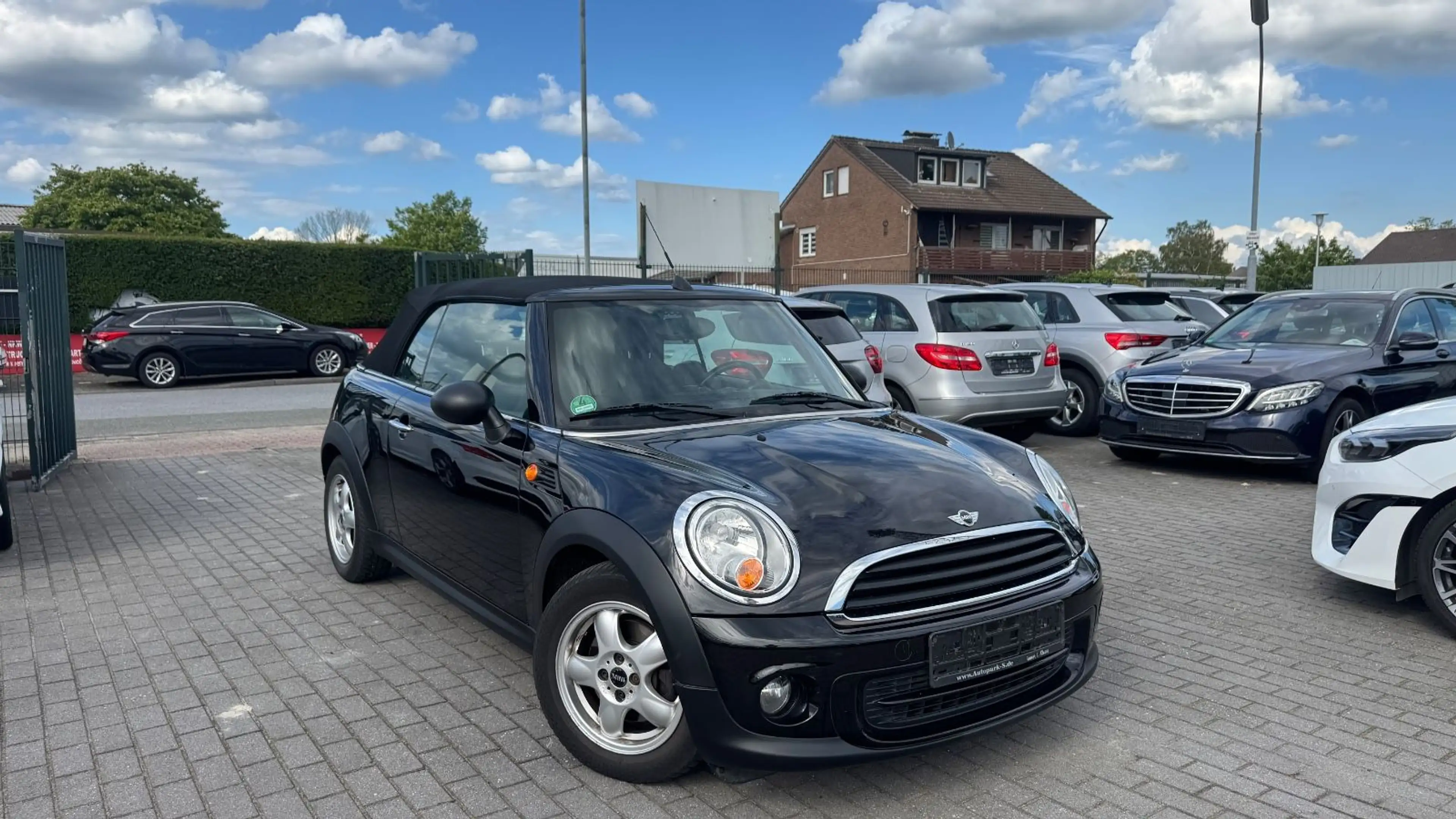 MINI One Cabrio Cooper One Cabrio | KLIMAAUTO. | PDC | SHZ
