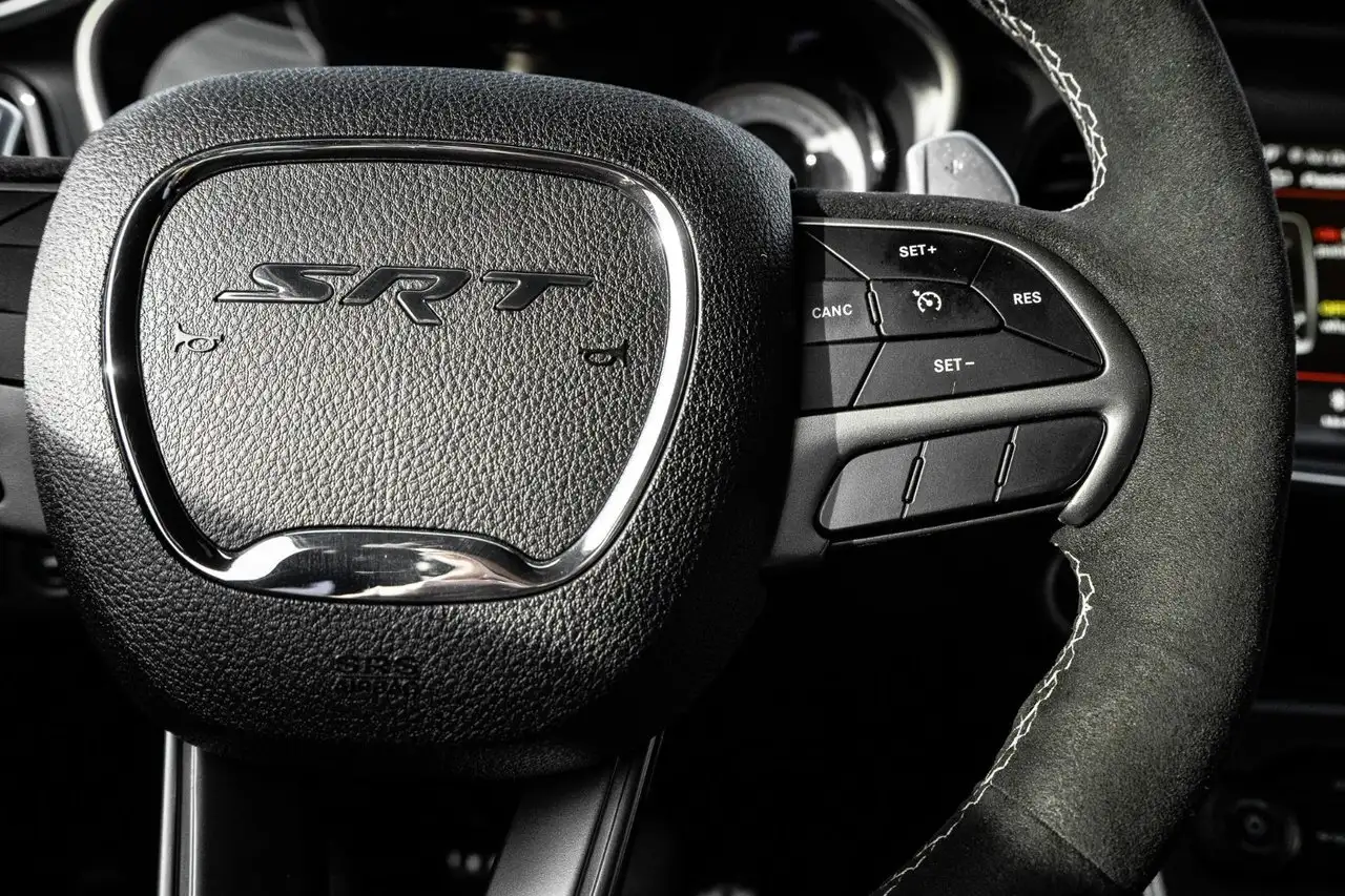 Dodge Challenger photo Dodge Challenger