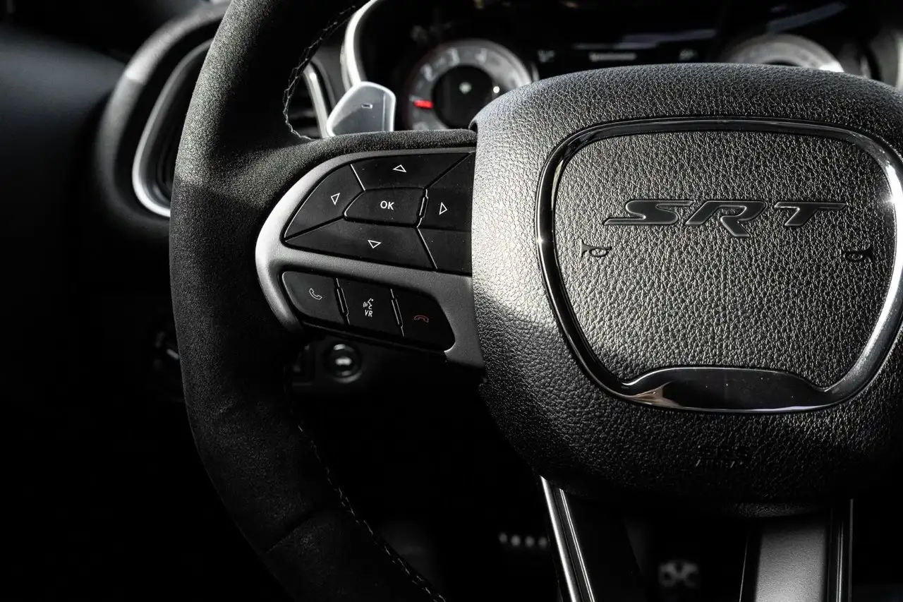 Dodge Challenger photo Dodge Challenger