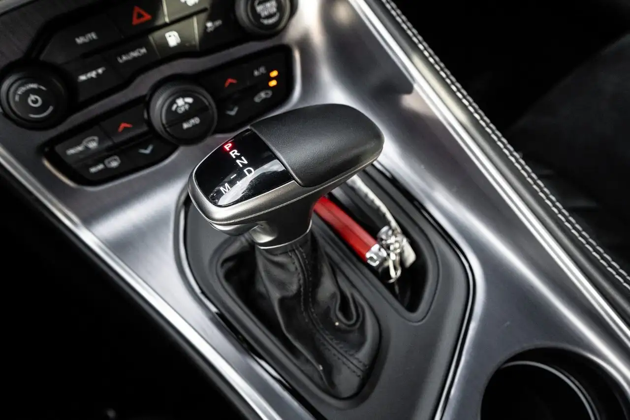 Dodge Challenger photo Dodge Challenger