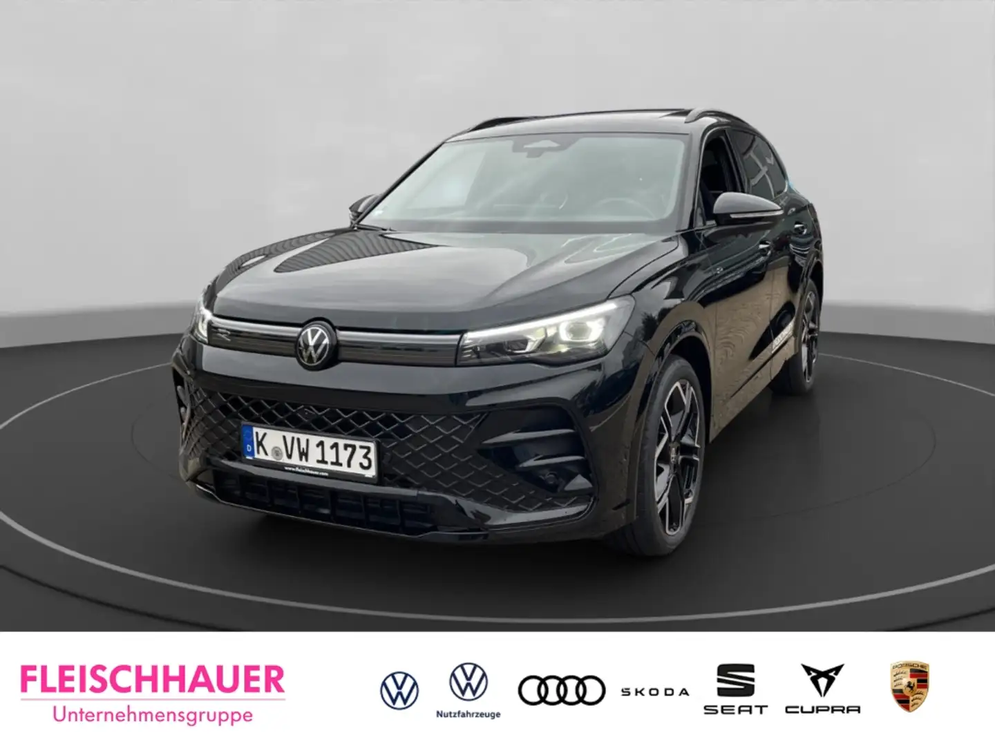 Volkswagen Tiguan 1.5 eTSI AHK BLACK-STYLE HD-MATRIX PANO Schwarz - 1