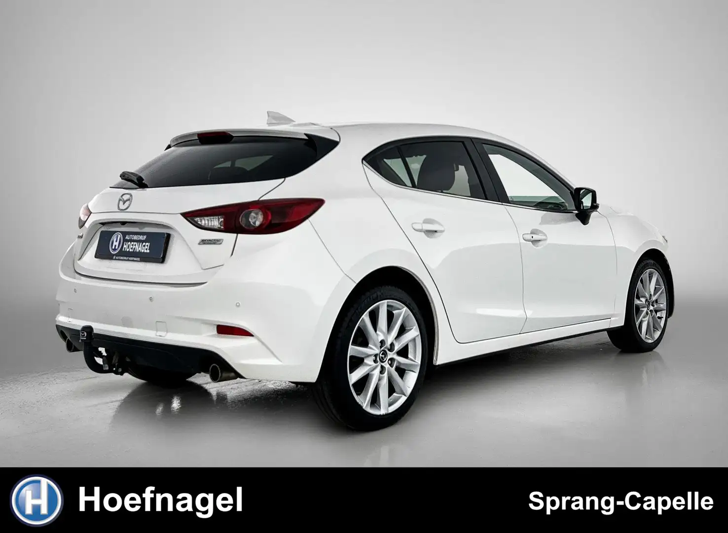 Mazda 3 2.0 SkyActiv-G 120 GT-M | Trekhaak | Camera | Stoe Wit - 2