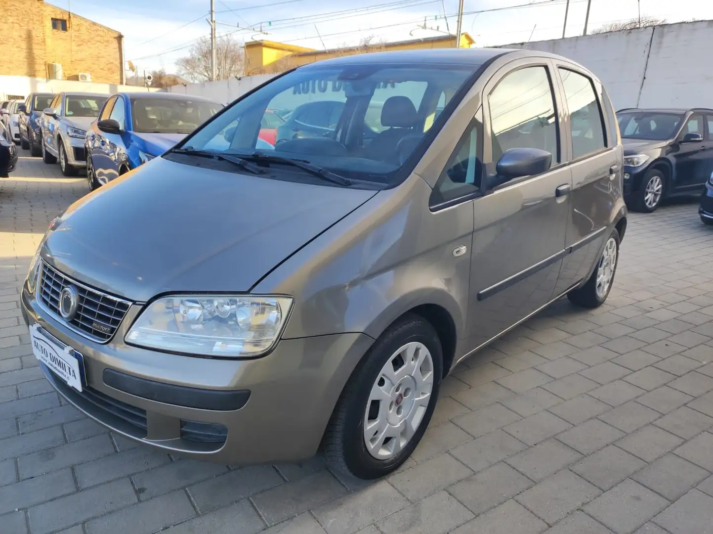 Fiat Idea Idea 1.3 mjt 16v EURO 4 90cv Szary - 2