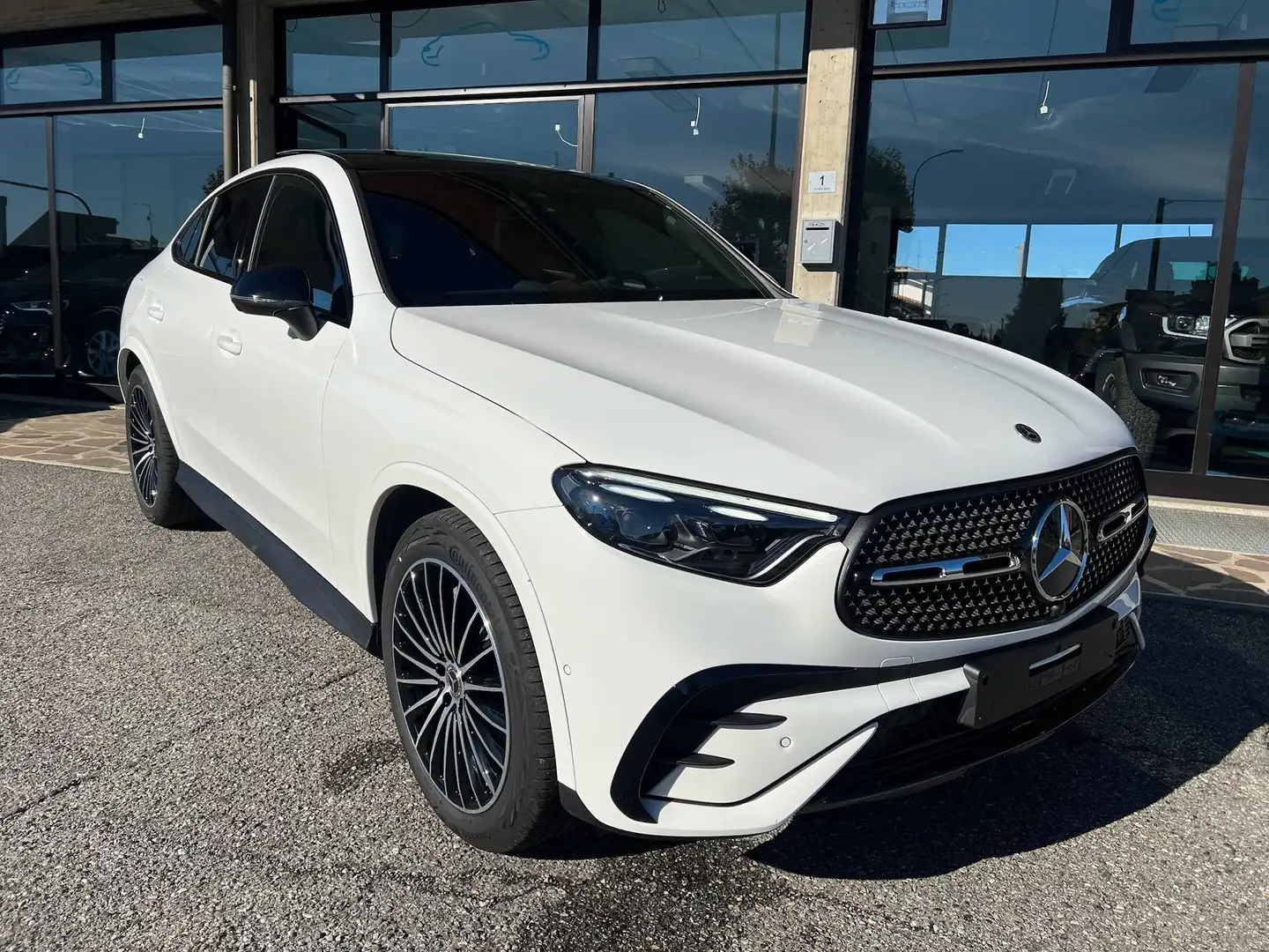 Mercedes-Benz GLC 220 GLC Coupe 220 d AMG Line Premium 4matic tetto Bianco - 1