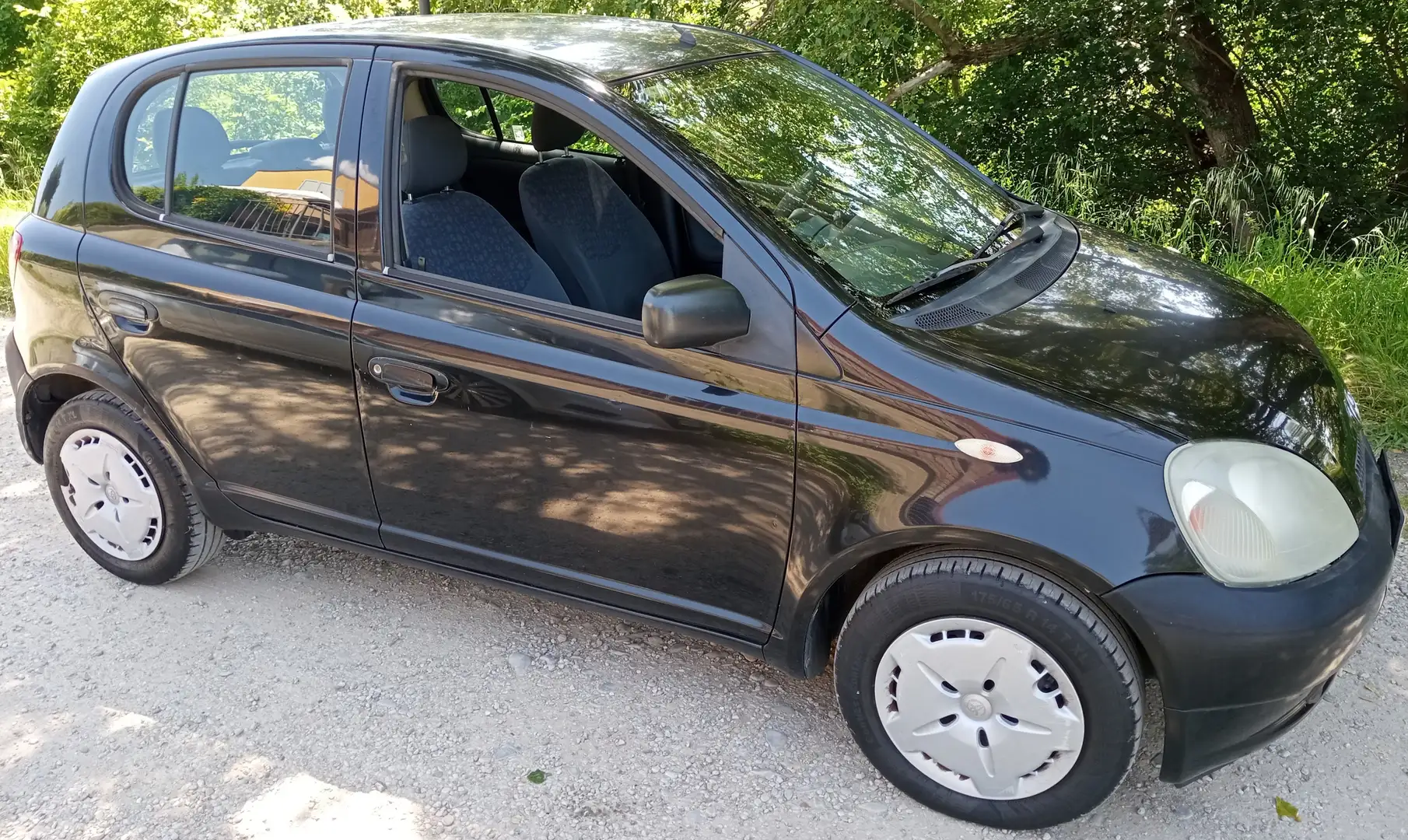 Toyota Yaris 1.4 vvti Nero - 1