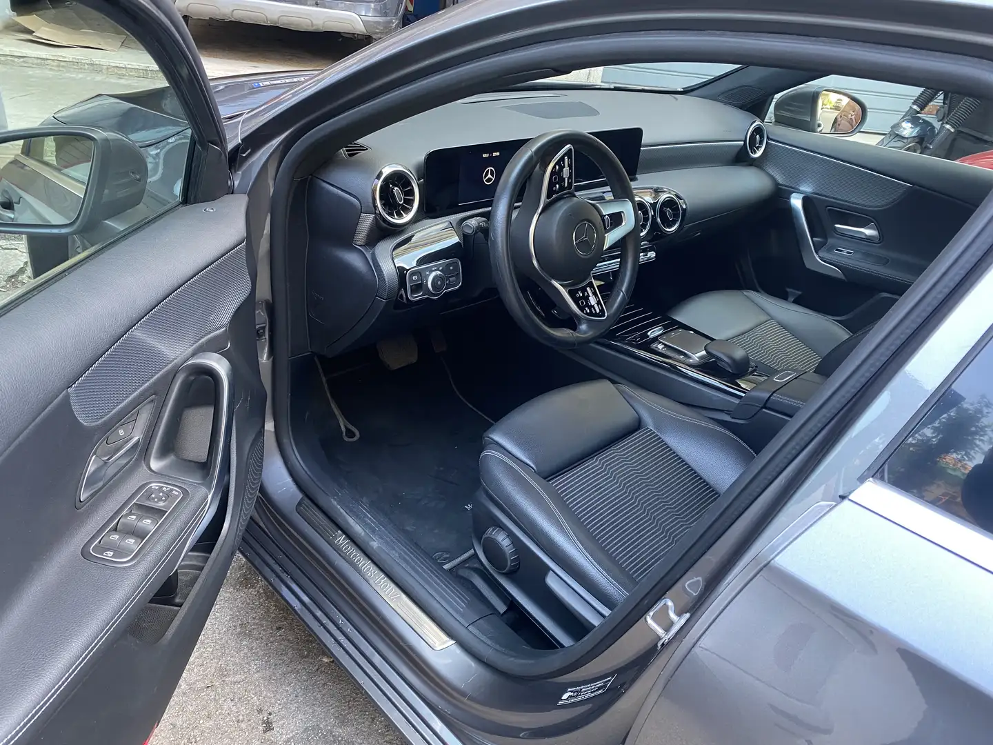 Mercedes-Benz A 180 d Premium auto - 2