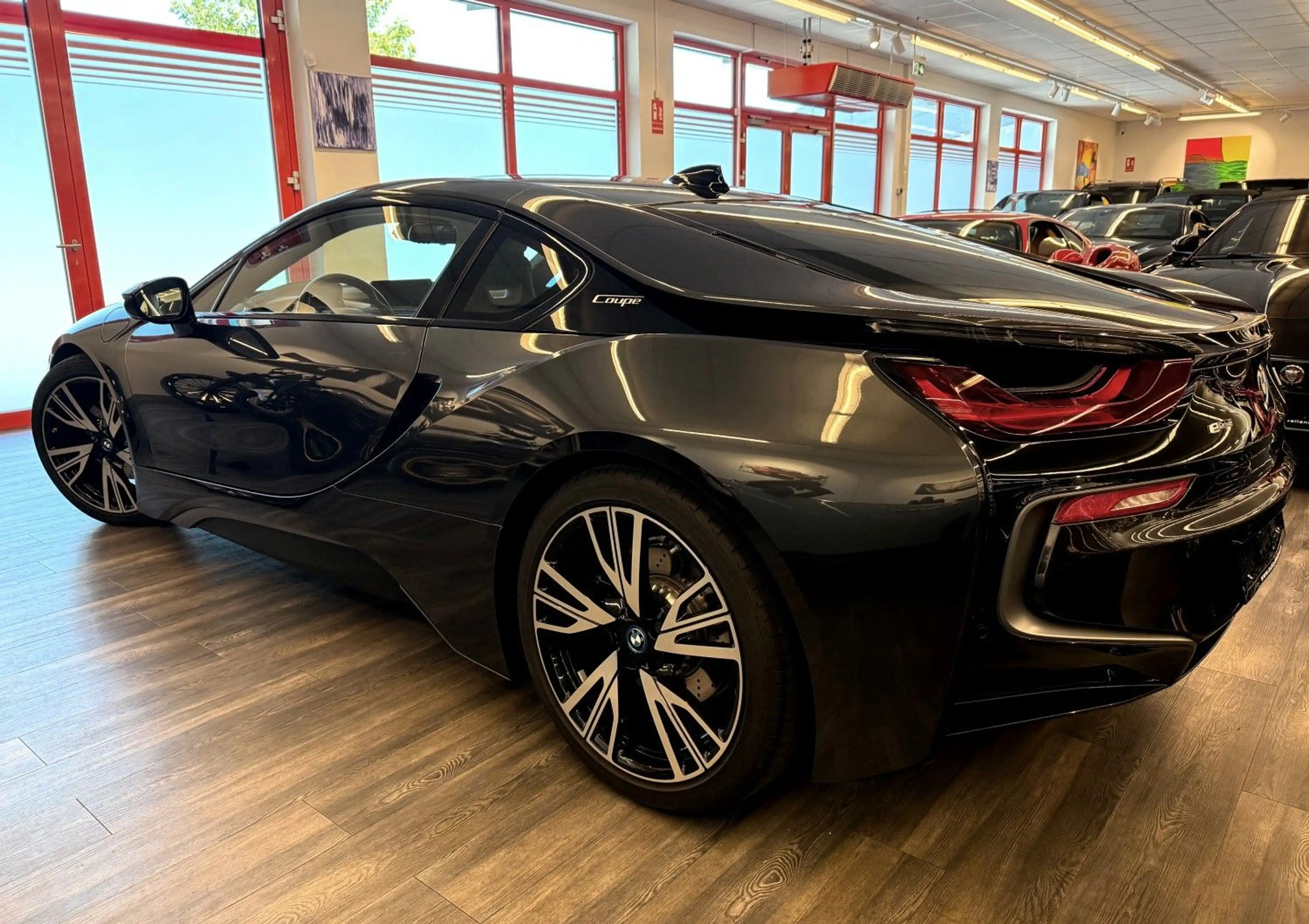 BMW i8 Coupe R Kam Design Carpo LED Brillant Lack — photo 2
