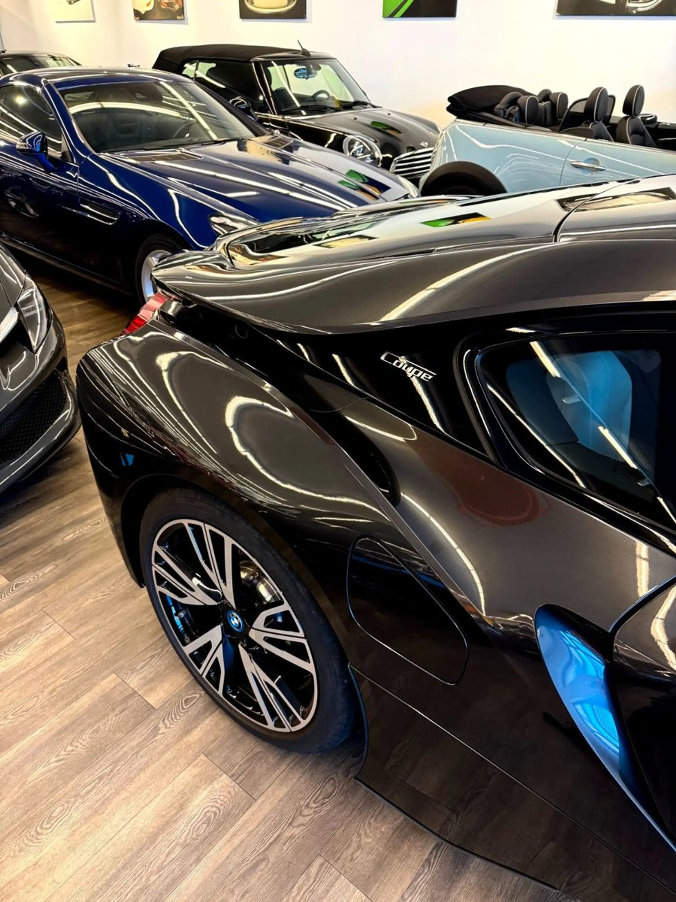 BMW i8 Coupe R Kam Design Carpo LED Brillant Lack — photo 9