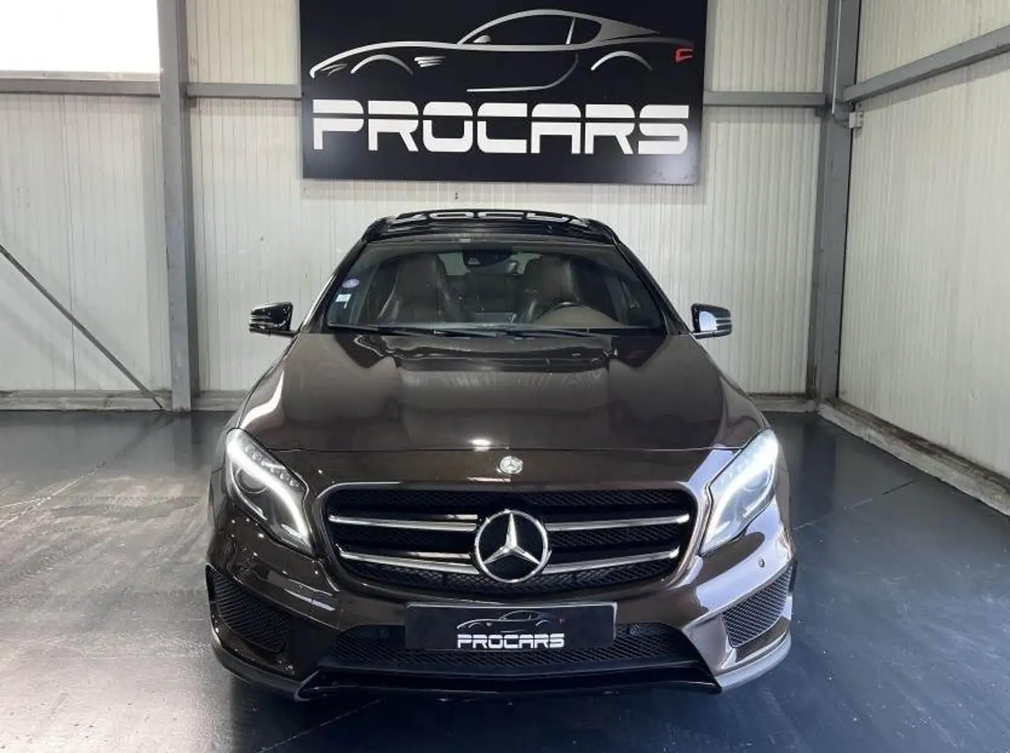 Mercedes-Benz GLA 250 GLA 250 - BV 7G-DCT - Fascination 4-Matic PHASE 1 Brun - 2
