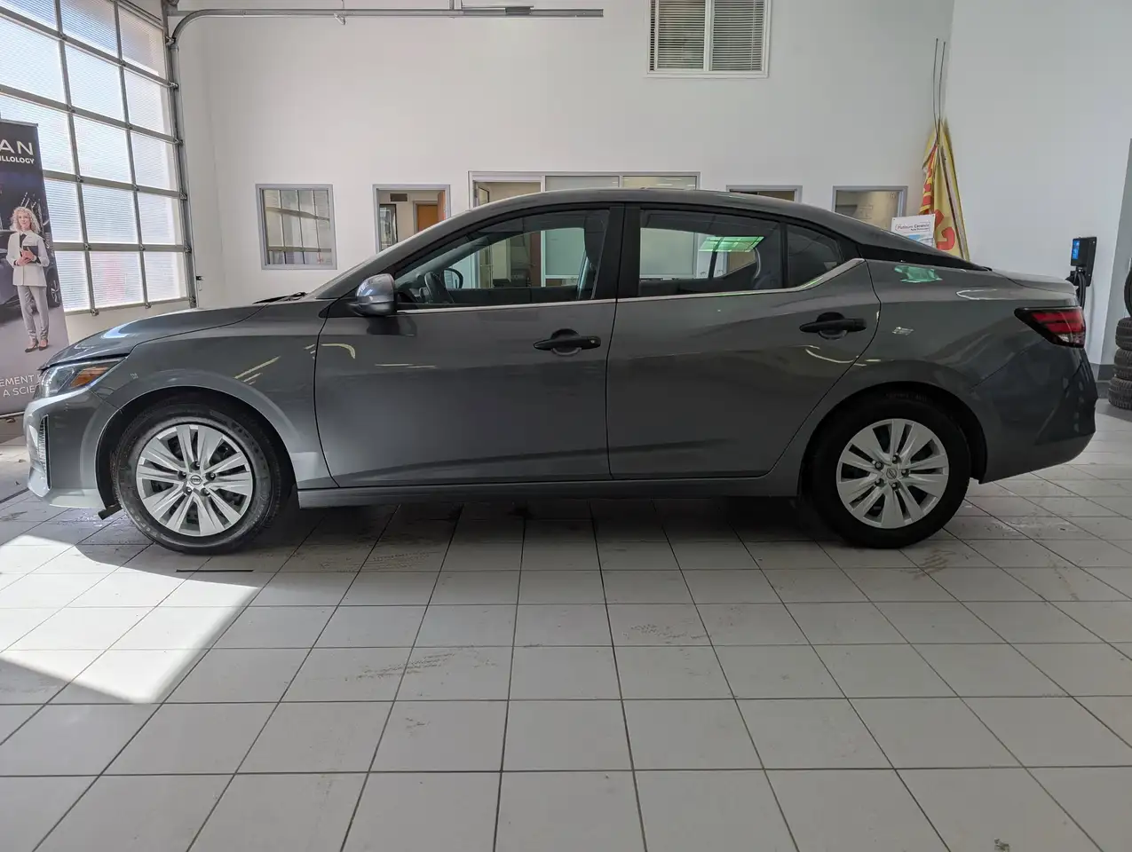 Nissan Sentra снимка Nissan Sentra