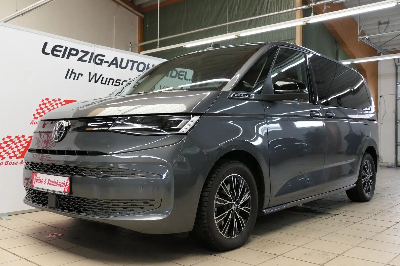 Volkswagen T7 Multivan Business*LED*7-SITZE*NAV* Grau - 1