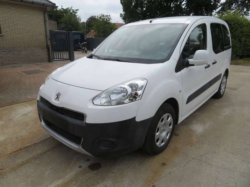 Peugeot Partner 1.6 benzine - Dubbel schuifdeur — photo 3