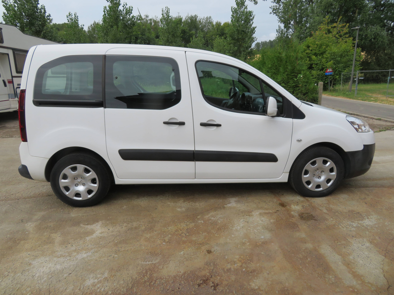 Peugeot Partner 1.6 benzine - Dubbel schuifdeur — photo 8