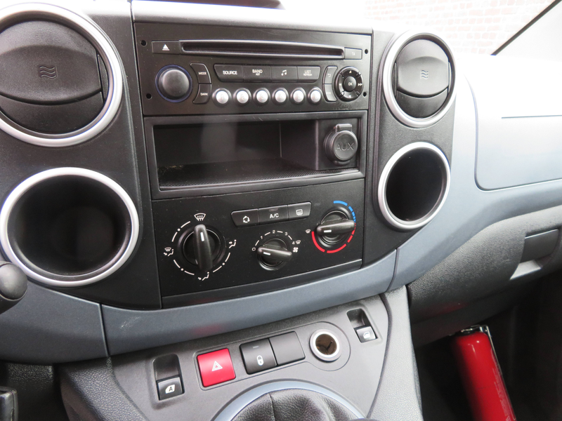 Peugeot Partner 1.6 benzine - Dubbel schuifdeur — photo 13