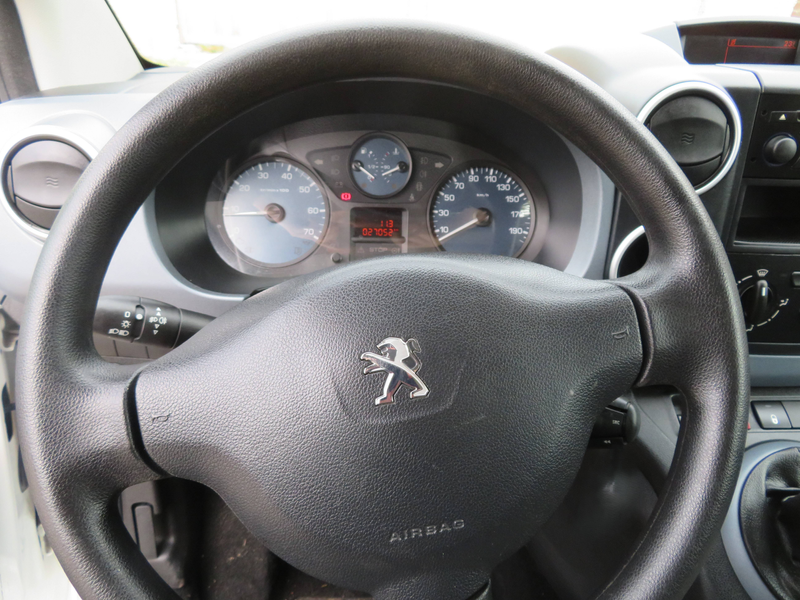 Peugeot Partner 1.6 benzine - Dubbel schuifdeur — photo 15