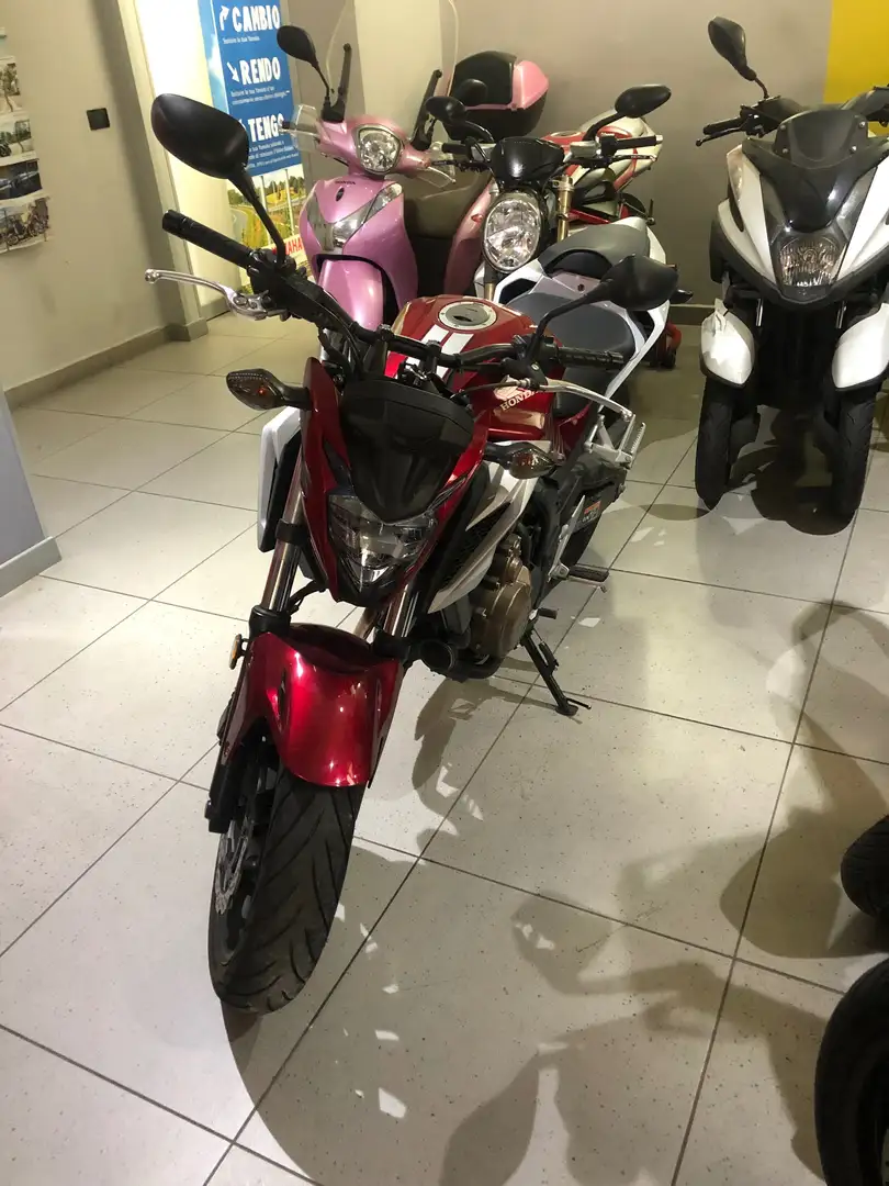 Honda CBF 500 Rouge - 1