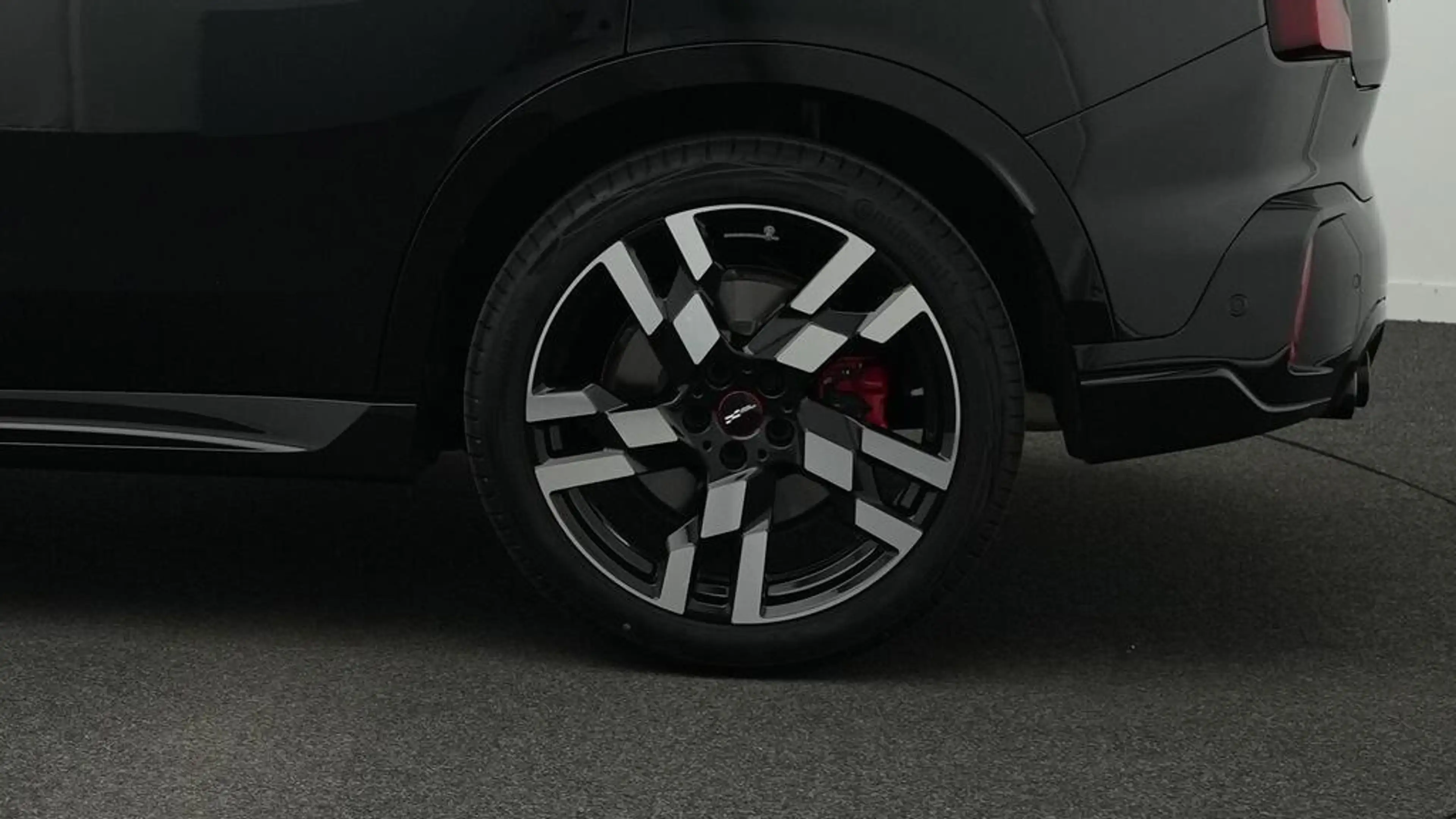 MINI JCW Countryman All4 John Cooper Works Trim — photo 11