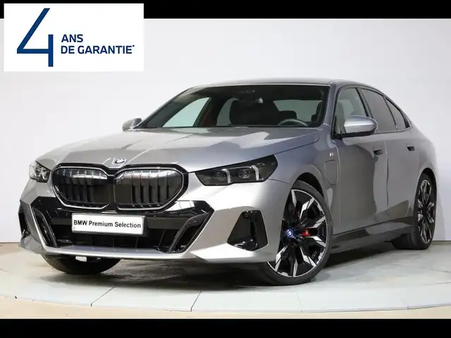 BMW 550 e xDrive Berline Kit M Sport