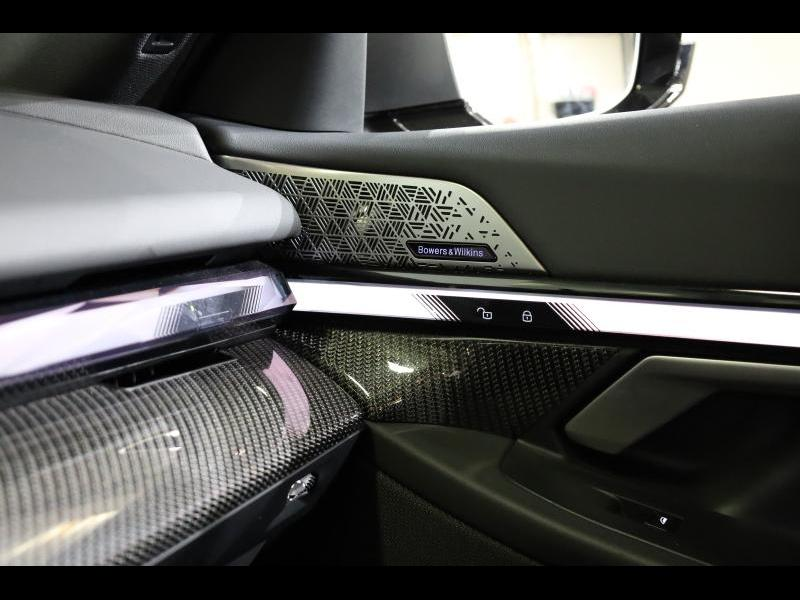 BMW 550 e xDrive Berline Kit M Sport — photo 15