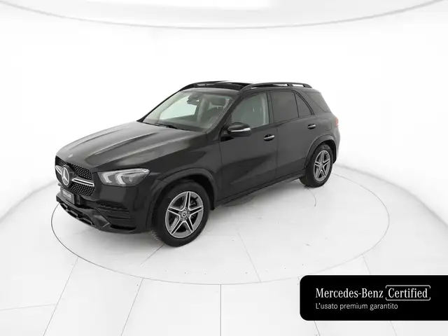 Mercedes-Benz Gle view 2