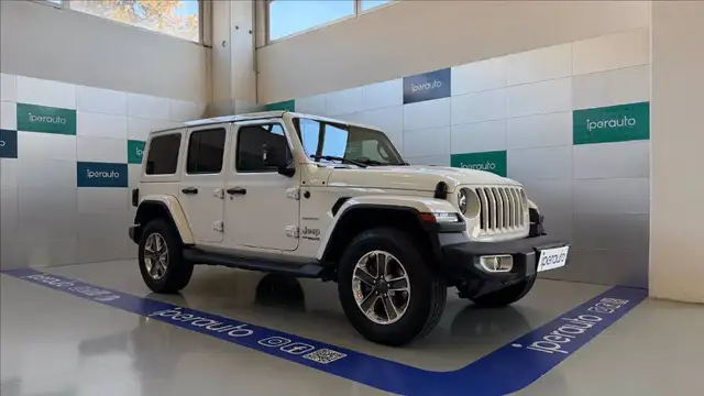 Jeep Wrangler unlimited 2.0 turbo sahara auto