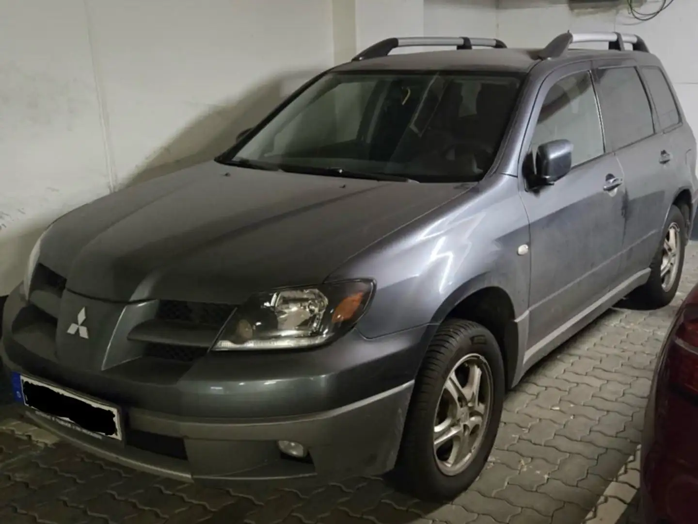 Mitsubishi Outlander Gri - 2