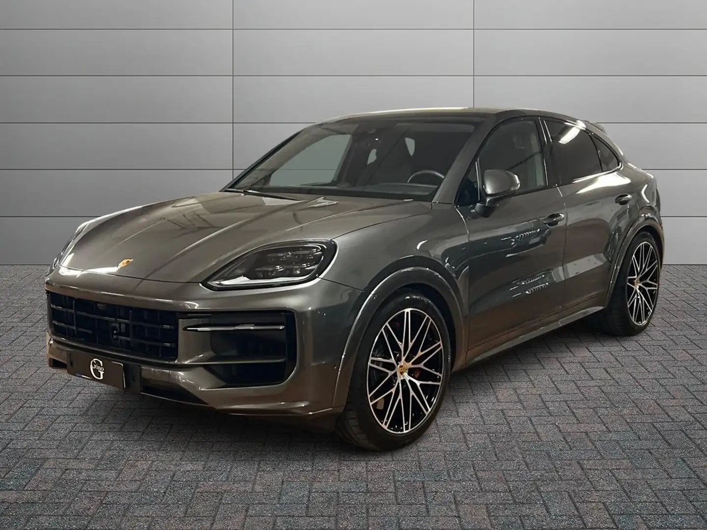 Porsche Cayenne Coupe 4.0 S 5p.ti tiptronic Grijs - 1