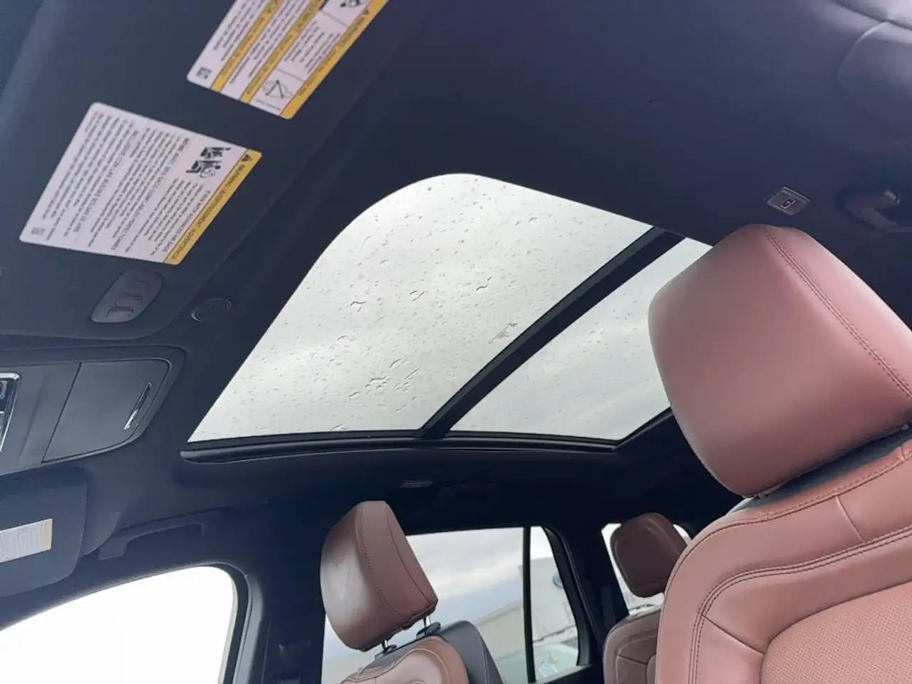 Lincoln Aviator снимка Lincoln Aviator