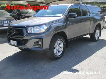 + IVA !!! LOUNGE 2.4 d-4d 4x4 my19