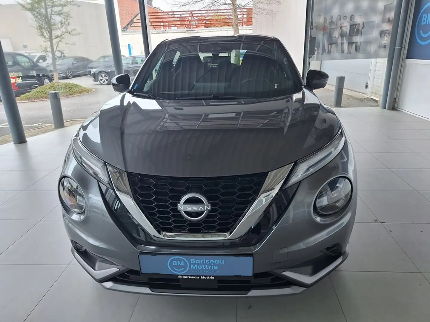 Nissan Juke NEW JUKE 1,0L DIG-T 114 DCT MY24 N-Design Tech Pac Grijs - 2