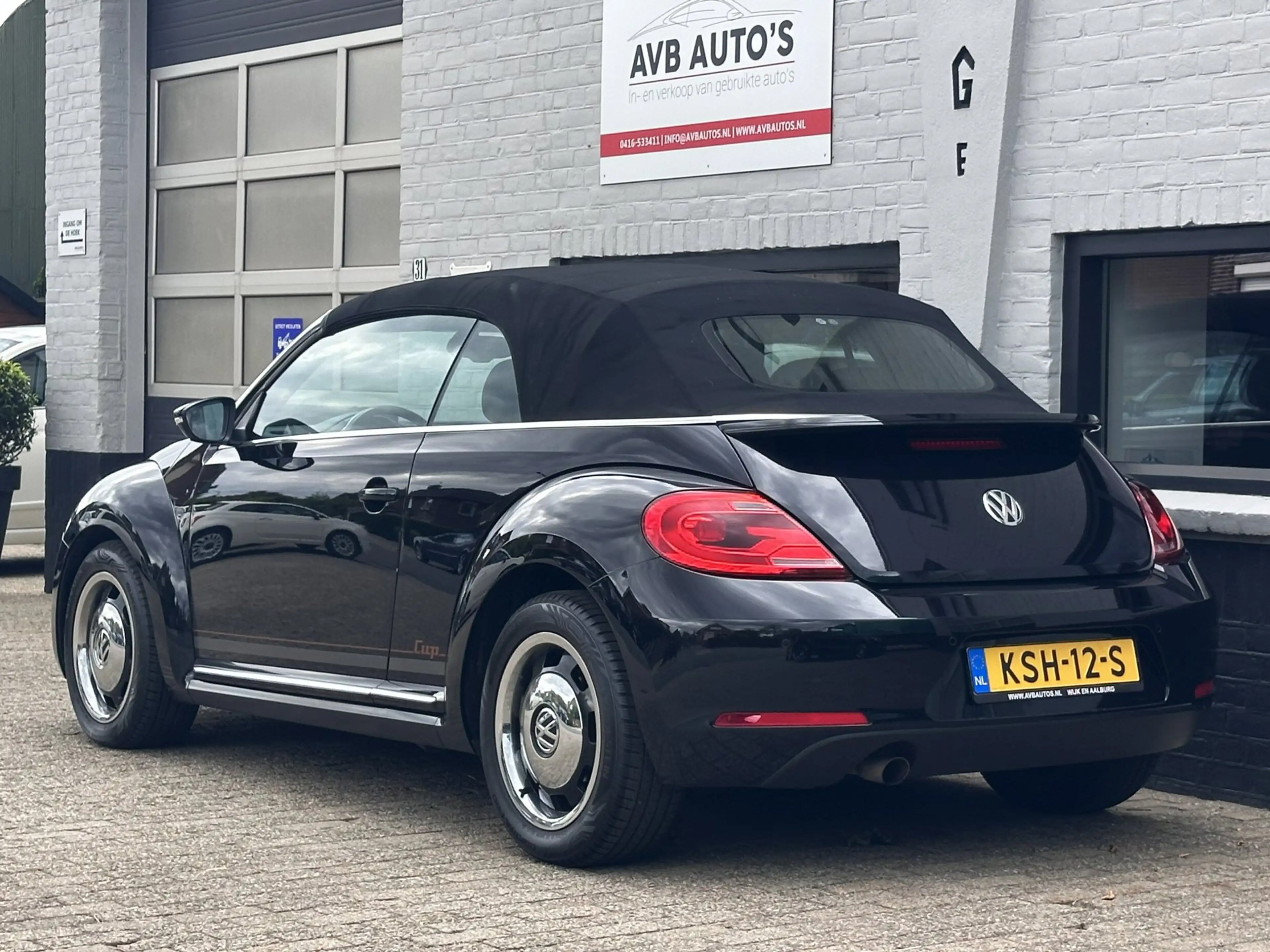 Volkswagen Beetle Cabriolet 1.2 TSI Cup Clima PDC Navi Cruise — photo 8