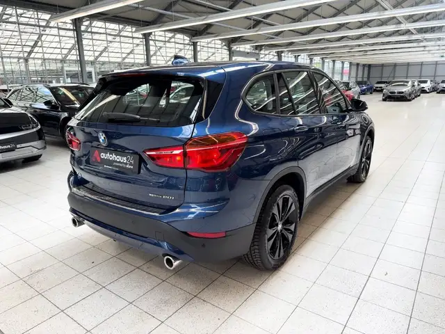 BMW X1 view 5