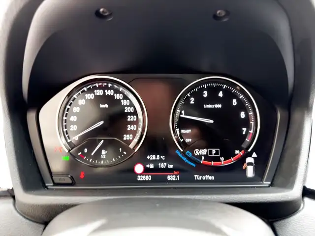 BMW X1 view 7