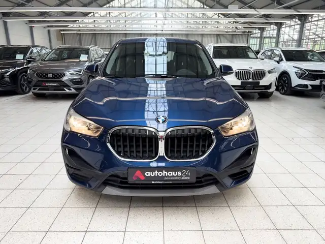 BMW X1 view 2