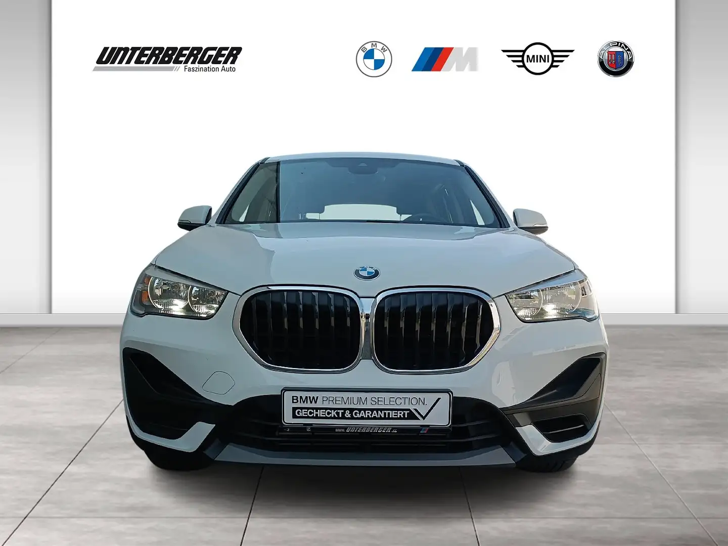 BMW X1 sDrive20i Advantage DAB RFK Navi Tempomat Blanc - 2