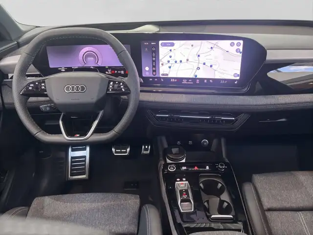 Audi E-Tron view 5