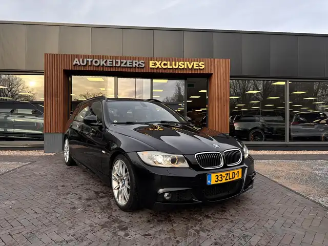 BMW 325 3-serie Touring 325i M Sport Edition Leer Navi Pan