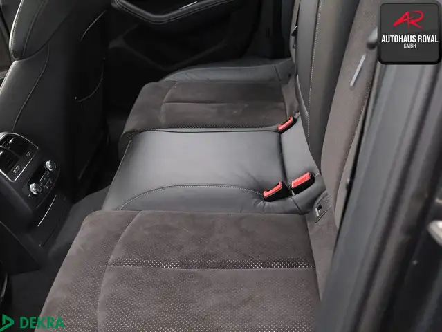 Audi A6 Avant view 4