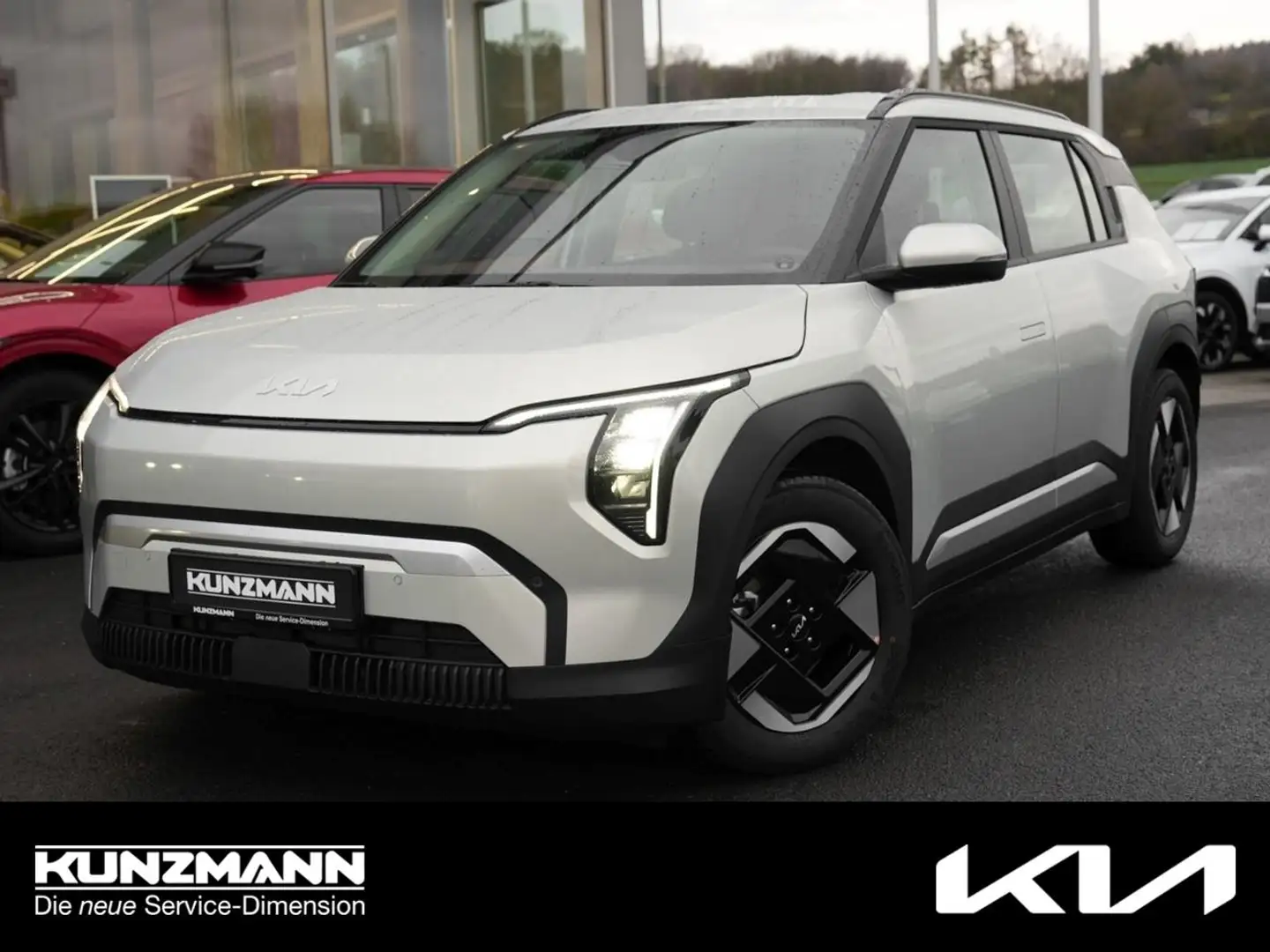 Kia EV3 58,3 kWh Air Navi Totwinkel DriveWise Kamera Argent - 1