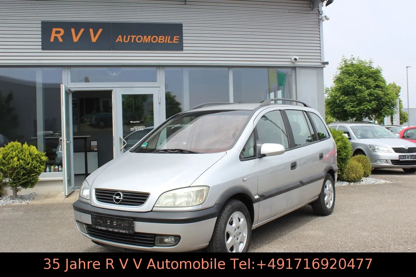 Opel Zafira A 1.8 Basis, Alu, Klima, 1.Hand, TÜV neu Silber - 1