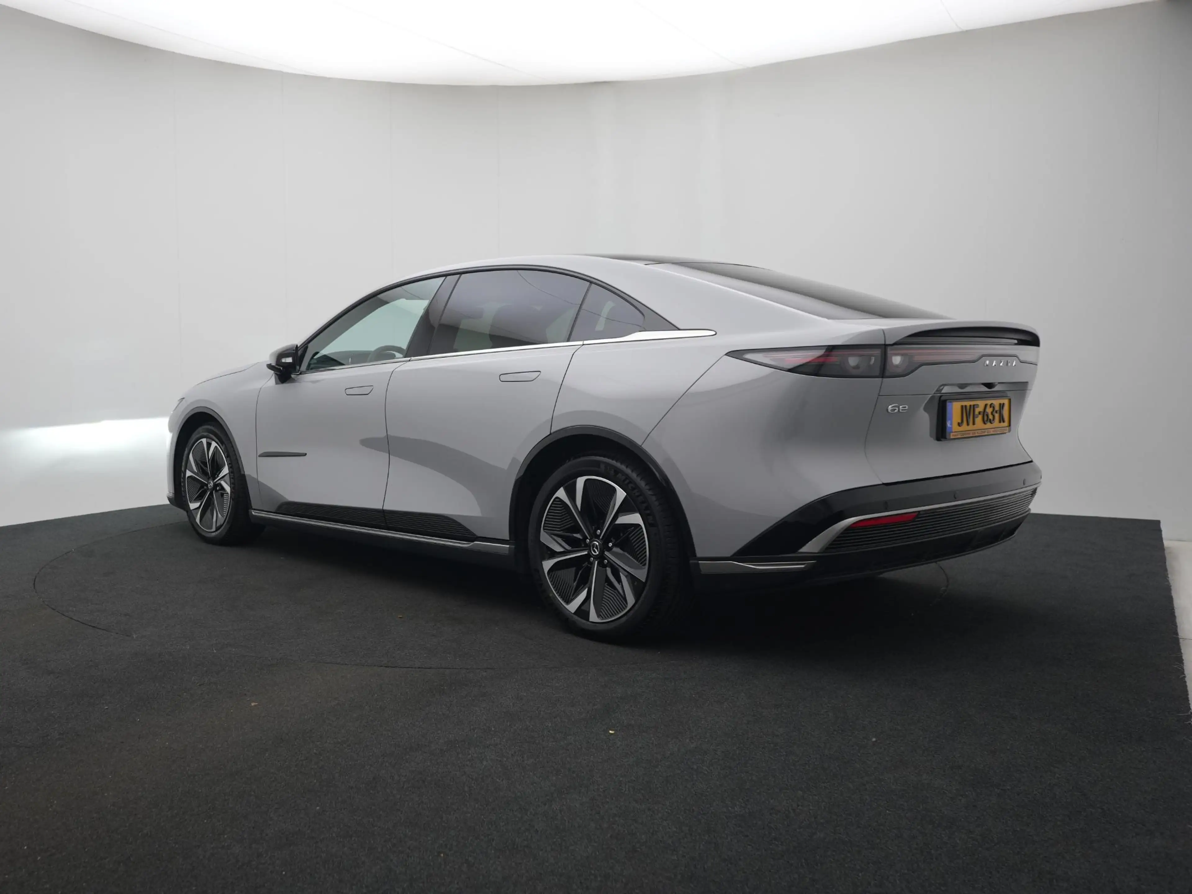 Mazda 6e EV Takumi Plus Long Range 80 kWh : dealer onderhou — photo 3