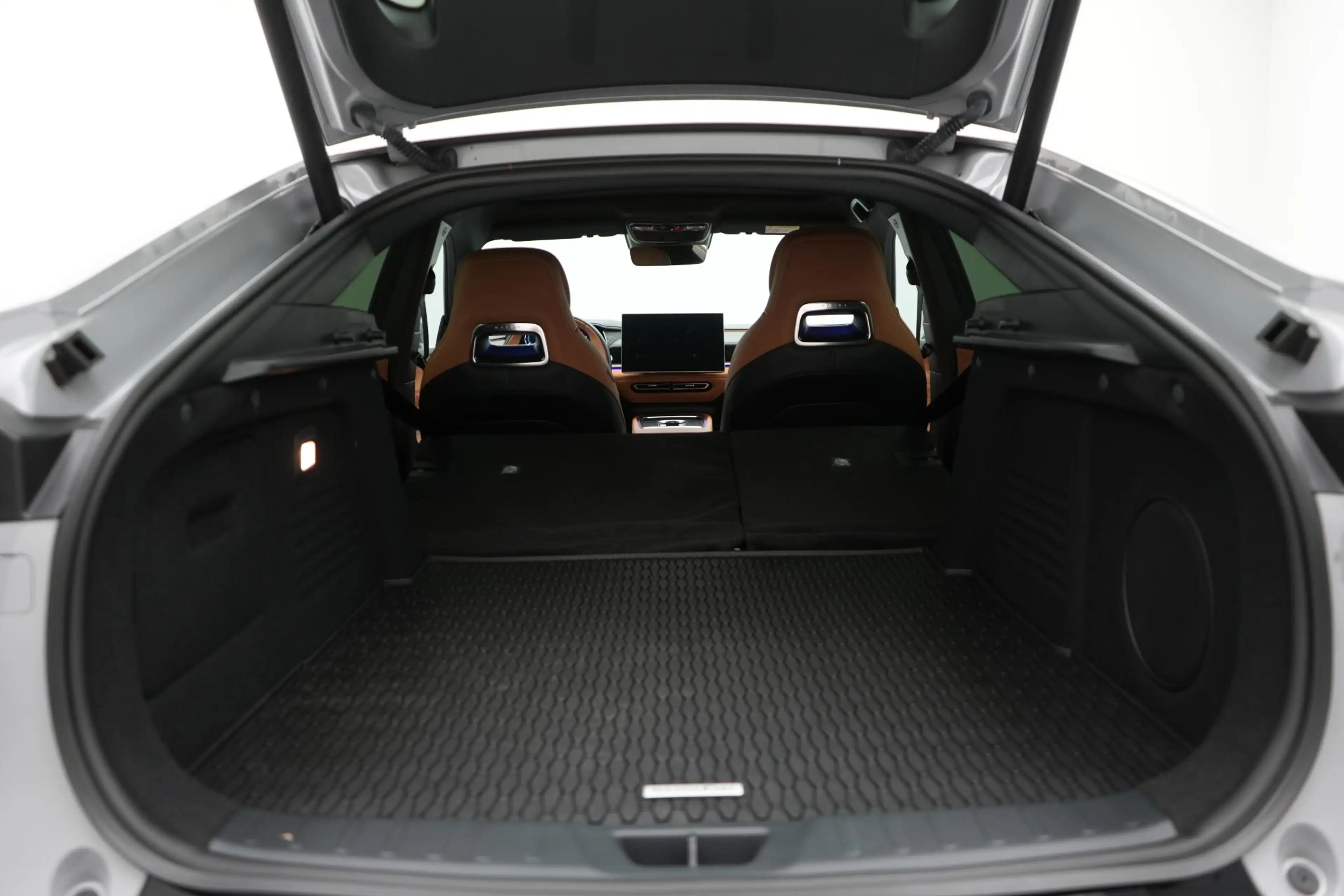 Mazda 6e EV Takumi Plus Long Range 80 kWh : dealer onderhou — photo 23